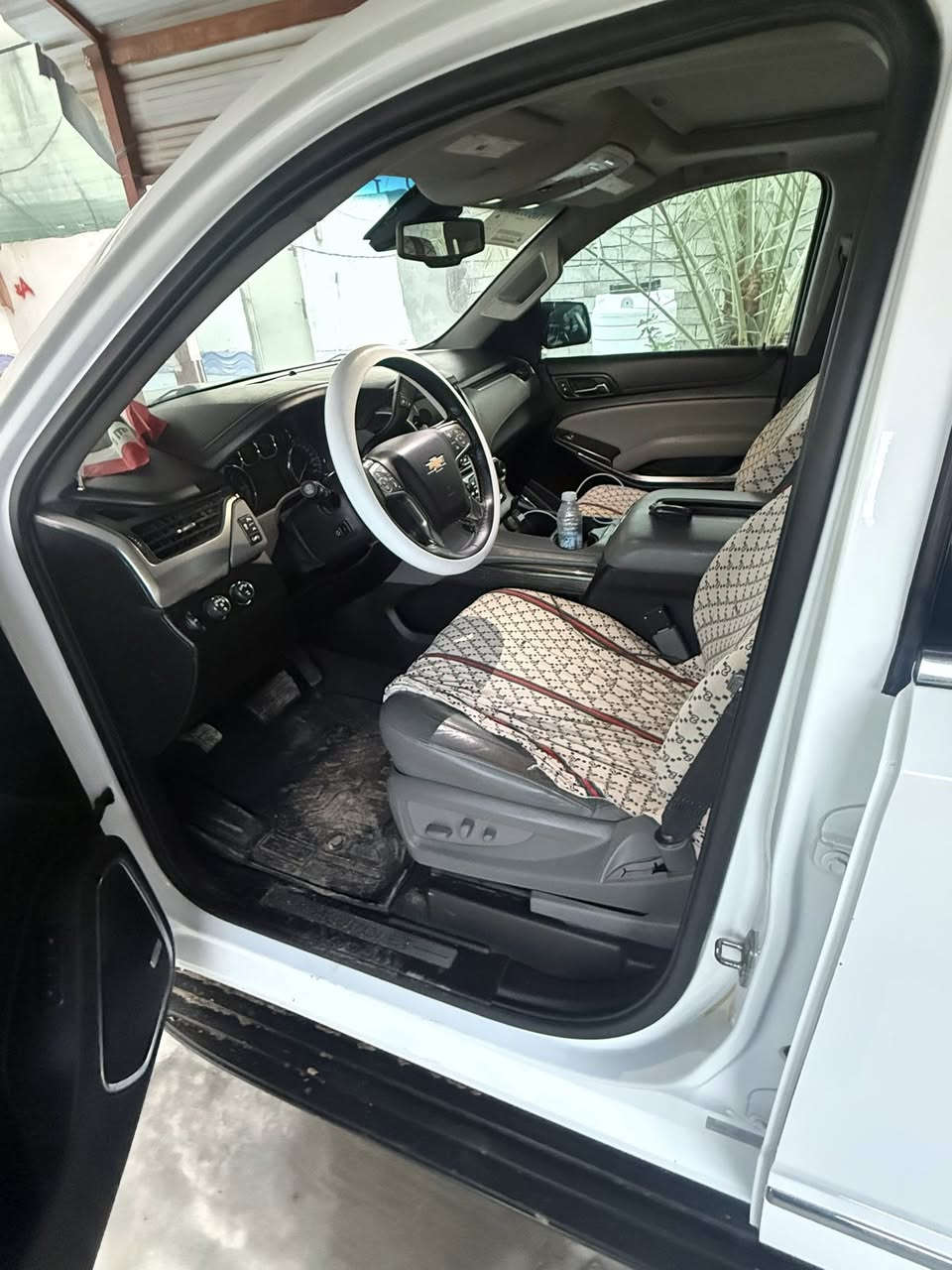 تاهو 2019 رقم اربيل تحويل ثاني يوم فول مواصفات وارد امريكي بيها شبر يم البك لايت الخلفي ماشيه 138 وقابل للزياده مكاني بصره للأستفسار *********** السعر 375 وبيها مجال
