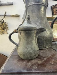 ورحمه الله وبركاته دلة نجميه قياس 18 سنتم خاليه من كل عيب وضرر  للاستف...