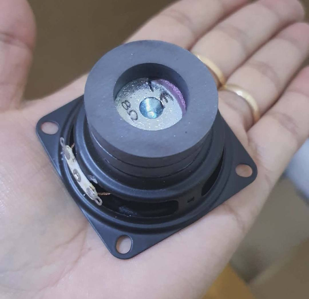 سماعات صغيره ماركة اييما دبل مغناطيس كميه 30 باكيت يعني 60 سماعه تريد مفرد او جمله


**إذا كنت صاحب هذا الإعلان وتريد حذفه لأي سبب، رجاءا أرسل رسالة إلى الدعم الفني**