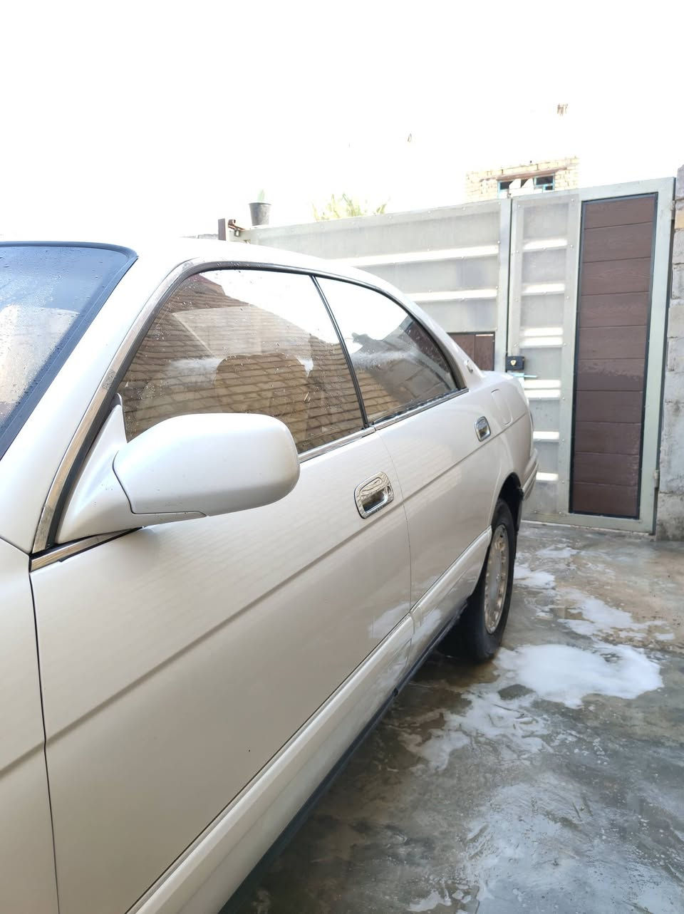 بسم الله الرحمن الرحيم 
اللهم صلِّ على محمد وآل محمد 

. 
سلام عليكم 
سياره بطه كراون موديل 1994 يعني موديل 94 رقم بصره مشروع وطني بسمي مداور ثاني يوم سياره مكفوله من الضربه والصبغ ما عدا الجاملغ الايمن مرشوش نفسه 
مكفوله كير مكينه ومكفوله عيب شرعي كصه اصوليات من كلشي مكفوله 
سياره كير مكينه كهربائيات تبريد ثلج كلشي شغال 
سياره جديده مال جناي وبالعافيه على ياخذها 

🔴السعر 72 وبيها مجال للطيبين 
مكاني ناصريه
ما موجود فيس  
للتواصل
***********
بي واتساب
