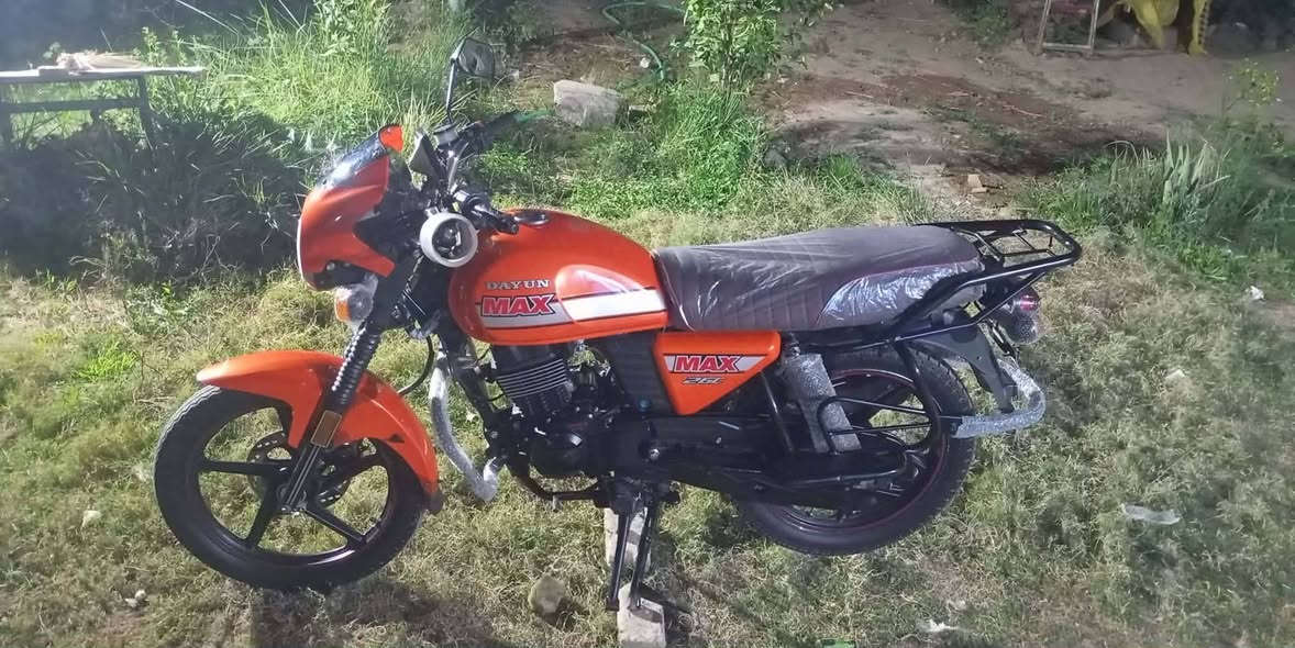 دايوان 22 مكفولة كفالة عامه اوراق اصواليه دراجه جديده  ما متعوبه مكاني كوت دجيلي سعر خاص  او الاتصال ***********
