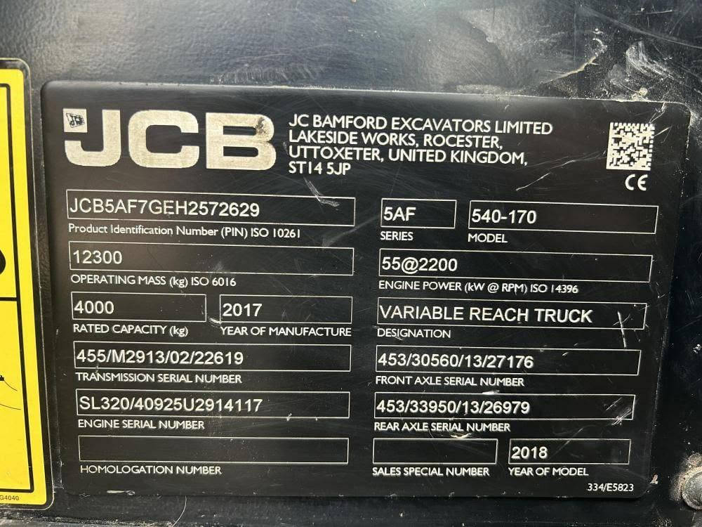Jcb 540-170 
Year 2017... Engine: diesel 
Hours: 5000 
Price 52,000£
3,650,000 مصرى شامل الشحن والجمرك


**إذا كنت صاحب هذا الإعلان وتريد حذفه لأي سبب، رجاءا أرسل رسالة إلى الدعم الفني**