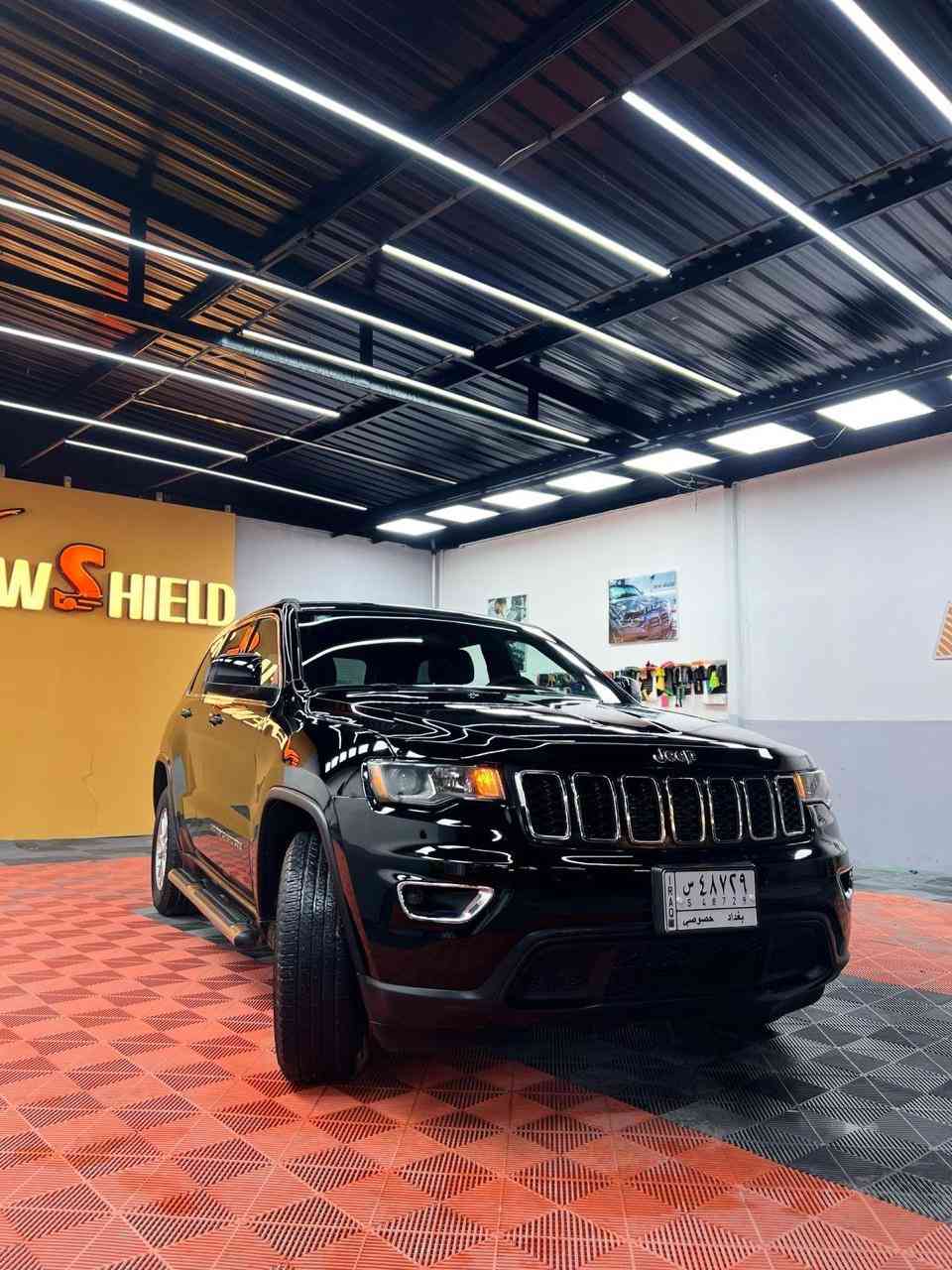 السلام عليكم
جيب 2020 
ماشيه 50 
حادثه امامي
سعره 20 الف 
مكانه بغداد 
***********
