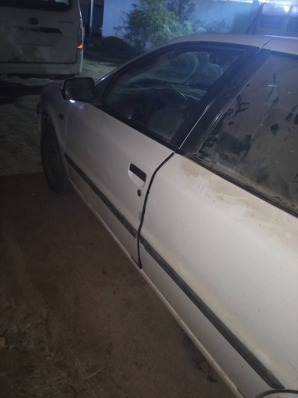 السلام عليكم
سمند 2011 بابل باسمي رقم جديد وهزه وسنويه 
محرك وكير مكفولات تبريد ثلج حداديه 80%
بيها جاملغ خلفي وبنيد مبدل وجاملغ امامي اثر ضربه 
خفيفه كهربائيات شغاله وداخلها حلو ماشيه 127 
***********
السعر 35
