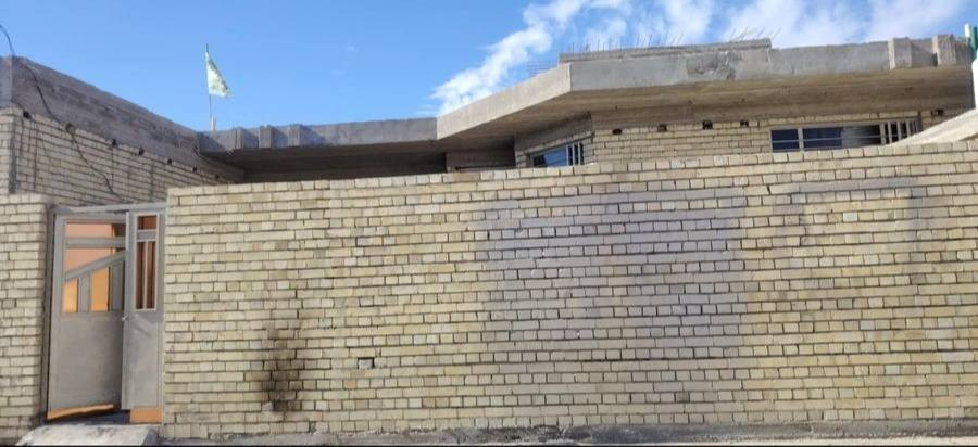 سلام عليكم بيت البيع
بل للكابنات شارع عشره بي غرفتين نوم ومطبخ حار وبارد 
وستقبال وصحيات داخليه وخارجيه الستفسار ***********
