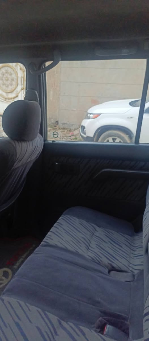 سياره برادو للبيع موديل 1997سياره كلها بلاد على وضع الشركه سياره باسمي 
محرك 6 سلندر 
السعر 80بيها مجال 
ديالى بعقوبة ***********
