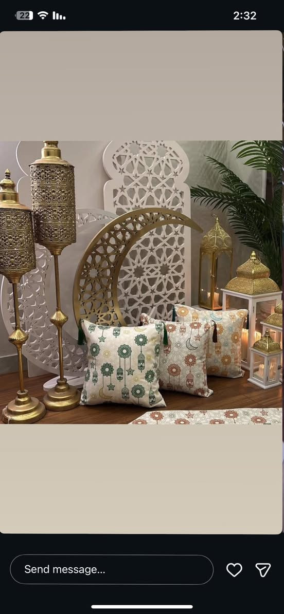 بنوتات نفتح الحجز على سيتات المفارش الرمضانيه متوفر بنوعين قماش شانيل مقدف وهمايون قطني سعر الكوشة بدون حشوة 3مع الحشوة 5والمفرش قياس الطول متر والعرض 50 سم السعر 5توصيل كربلاء وجميع المحافظات للحجز خاص او واتساب ***********
