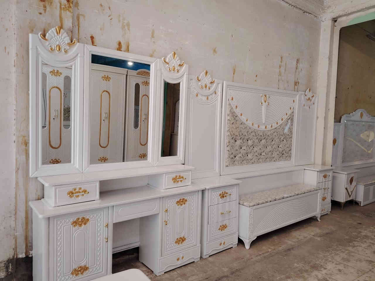 غرفة نوم عراقي درجه اولى
العنوان/ الديوانيه /الجديده /قرب جامع الرسول
  بادارة سيد باسم المحنه
للأستفسار مراسلة الصفحة او الاتصال/  ***********
