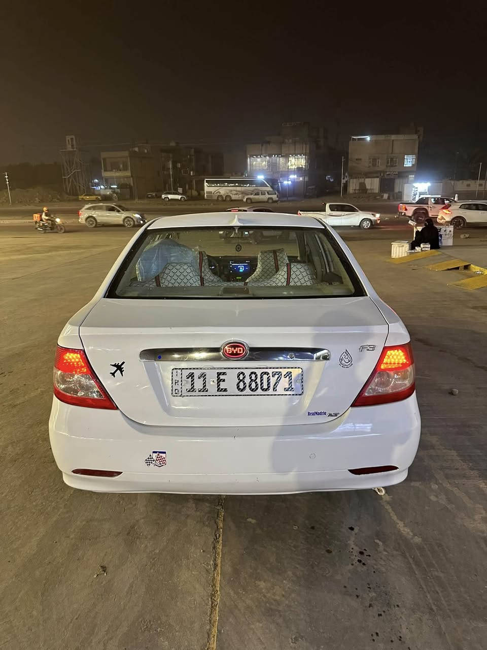 سلام عليكم 🫡 
بي واي دي F3 ك🚘
ير اوتوماتيك المرغوب 
 گير ومكينه بلادي 🚘
موديل2013 🚘
سياره كامله من كلشي مكينه  صدر رقم 🚘بغداد انكليزي🚘
مصبوغة حزام للجمالية 🚘
سياره دواخلهه حلوه 🚘
 مكان سياره بغداد الشعب شارع الصحة🚘
سعر 53 وبيهه مجال للاستفسار 🚘
🚘***********
