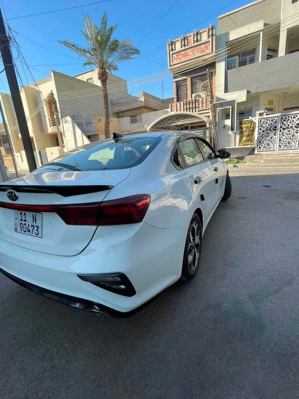 السلام عليكم 
كيا فورتي موديل 2019 مكينه 2000دوش كير atحادثه جاملغ امامي وبابتين حادثه سطحي بدون دواخل بدون ايرباك ليبل واحد شواصي لغود تكم مكفوله من دواخل وتبديل مكينه كير خير من الله تبريد ثلج جاهزه مابيهه اي نقص ماشيه 80miمواصفاته تحديدمسار. توقف ذاتي. رادار امامي. 3انضمه قياده. حساس امامي خلفي. كامره دوارهه. تبريد بيانو. السعر 113وبيهه مجال مكاني حي الاعلام السيديه الشراي يتصل ***********ملاحضه صور(الحادث+السونار)مرفقه بلمنشور بغداد, العراق
