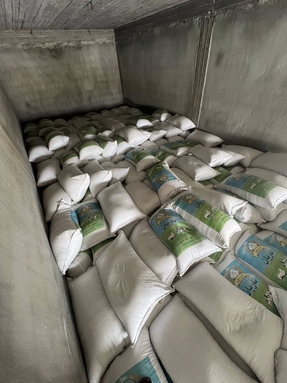 اللهم صلي على محمد وال محمد 

- متوفر شعير روسي اعلاف 

- باسعار مناسبة جدا 

المكان : ذي قار الفجر  _ الشارع العام  محلات علي يوسف الركابي  _ مجاور معرض سيارات علي الحوم
 
بأدارة : علي يوسف الركابي
 
‭0770 580 2355‬
                   077 11147835
