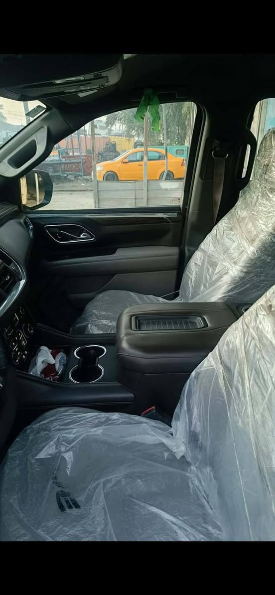 تاهو  ٢١
خليجي بصمه رادار ماشيه ٥٠
السياره كفالة
بس جاملغ السايق مبدل بدون داخل
كامله من كل شي
السعر ٣٫٩٥
بغداد مدينه الصدر
***********
@إشارة
