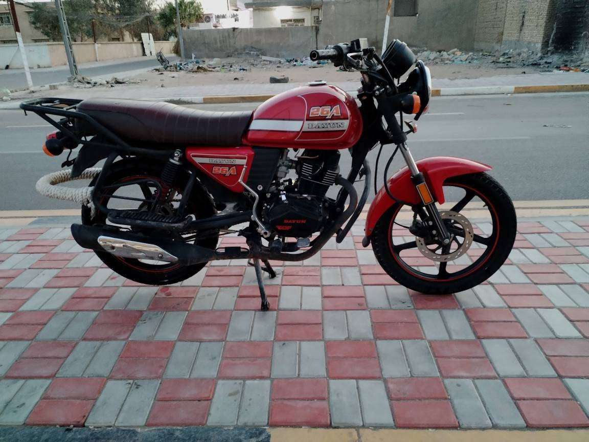 سلام عليكم 
دايوان نفخ  وكيل البغدادي مكينه ٢٠٠ كتابه  موديل ٢٣ طالعه ٢٥ رقم رقم كربلاء و سنويه عقد مروري مباشر اسويلك 
 محرك كفاله شرط اذا مفتوحه تاخذهه بلاش وين مايعجبك افحص كهربائيات كلهة شغاله اشاير لايتات كله شغال بيهة لايت زنون زنجيل جديد الدراجه كلهة جديدة وبل واقع احله من الصور مكان كربلاء حي السلام  مليون و ٨٠٠ بيهه  مجال للشراي )
***********  بي وتساب كربلاء, العراق
