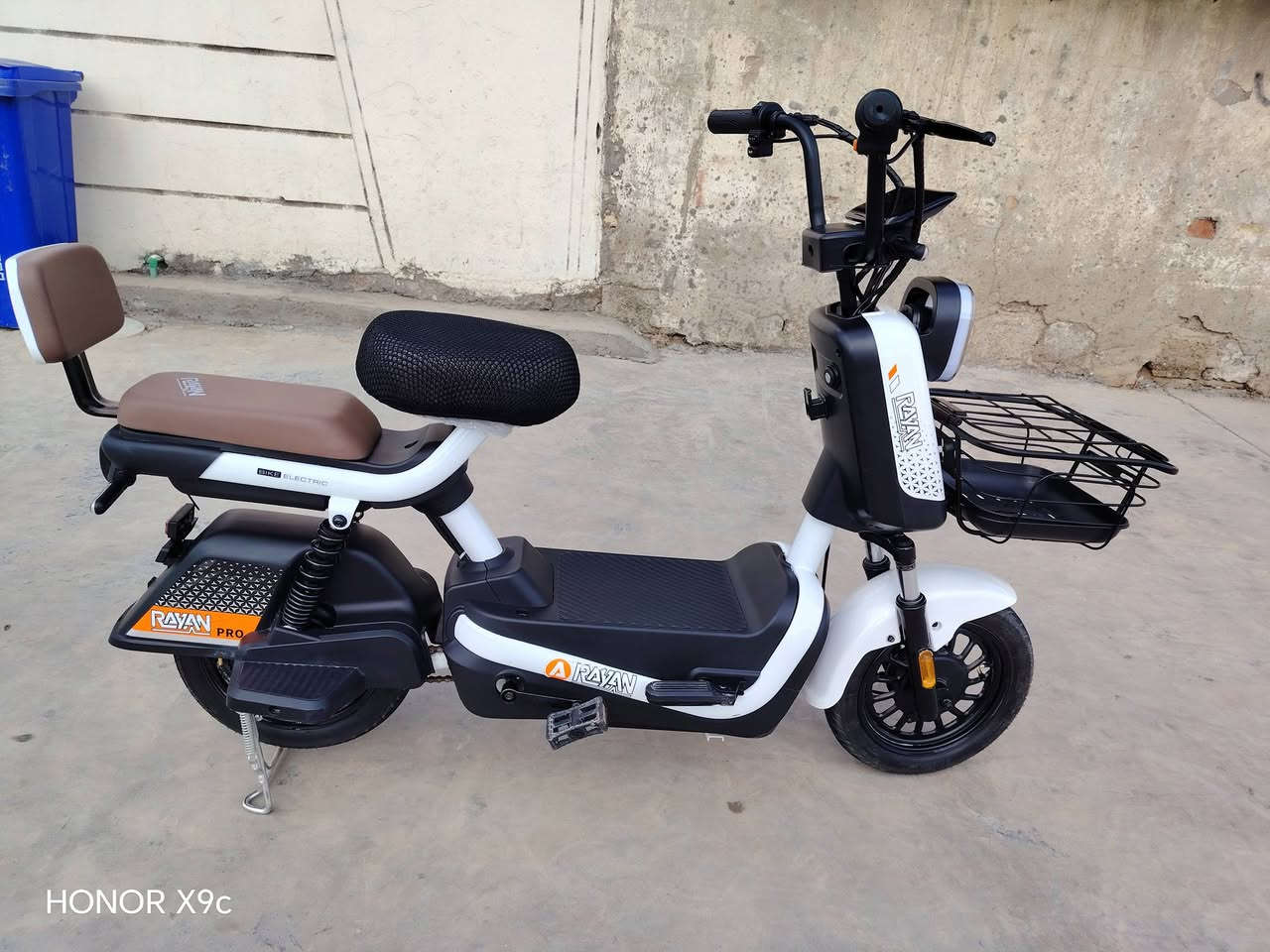 سلام عليكم
دراجه شحن جديده كلش البيع

(***********) استفسار
