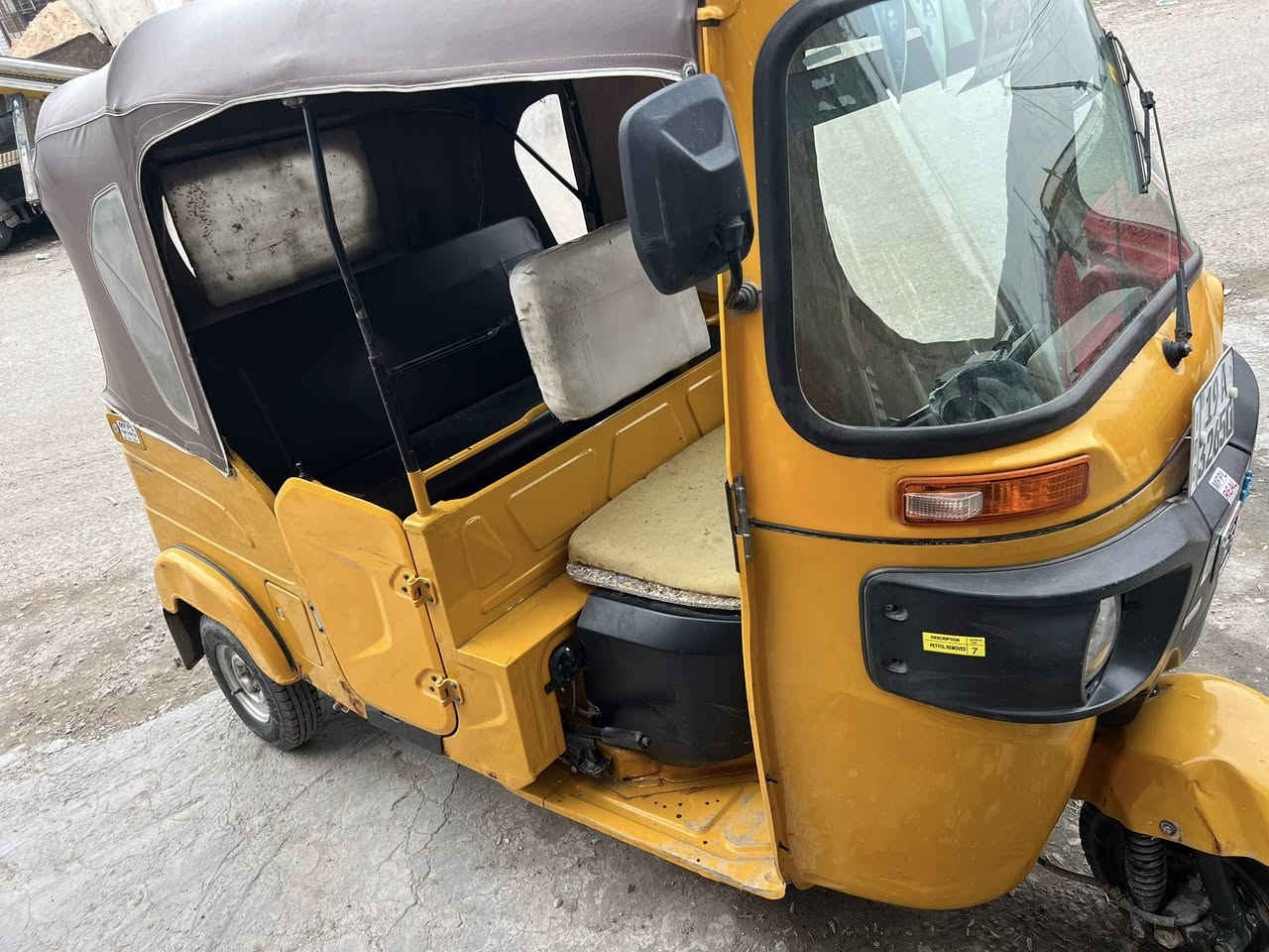 سلام عليكم تكتك 21 رقم كربلاء الانكليزي تحويل ثاني يوم 7500 وبيهة مجال مكاني بغداد البلديات ***********
