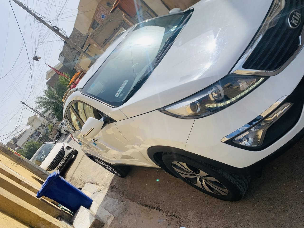 كيا سبورتج خليجي  2014 شركه القلم
السياره مكفوله من الصبغ والضربه وبارد والتبديل حتى الدعاميات بدون صبغ 

محرك دوش 2000 ما مفتوح كير ما مفتوح  تبريد ثلج تخم تاير جديد حداديه جديده 

 كله السيارة ع وضع الشركه برغي ممفتوح. بيه 
ماشيه 86 حقيقي 
محرك 2000 دوش 

كشنات جلد  

 فول تحكم ستيرن جهتين 

 بردة صندوق خلفية 

كامره 

حساس خلفي

 ويل 18

لايت لد 

بكلايت لد 

5 ويل كب 

مري شفط

  اشاير بالمري   

مخارج واكس يواس بي نضام ايكو 

نظام اي بي اس  
شرط اسبير مانزل بيه موجود تاريخ انتاج  ابو المصلحه يعرفه. 

رقم السياره بغداد الدولي الجديد 

 مكان السياره بغداد الحريه 

*********** رقمي
