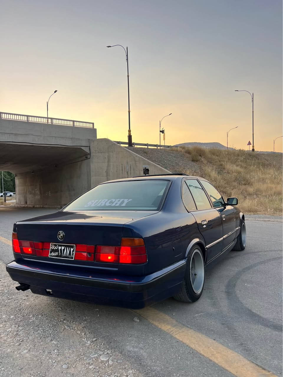 سه ره تا به ناوي خوا 
bmw مؤديل 1995
ئارم پلاستيك به شه رتي ئارم و ئه وليات
بيلاد. 525تؤماتيك
فول فول مواسه فات
سلايت
ته بريد
كوشن هيتر
ده بل ئيرباگ
ناو كرئمي لؤك
په رده بيلاد
ناو فؤرميكا
هه مووگياني له سه ر ده قي شه ريكه 
بئ لئدران
گئروو مه كينه و كاره باي هه مووي به شه ر
ته بريد به شه رت به س كؤمپرسه ري بخه سه ر هه مووشتي مه زبوته
ئارم و ئه وليات به شه رت
سه ياره كه چال نه شوختي نيه رووبه روو زؤر جوانتره 
سعري ٥٠معامه له 
گؤرينه وه ش ده كه م به شتئك به دلم بي ژماره *********** أربيل, العراق
