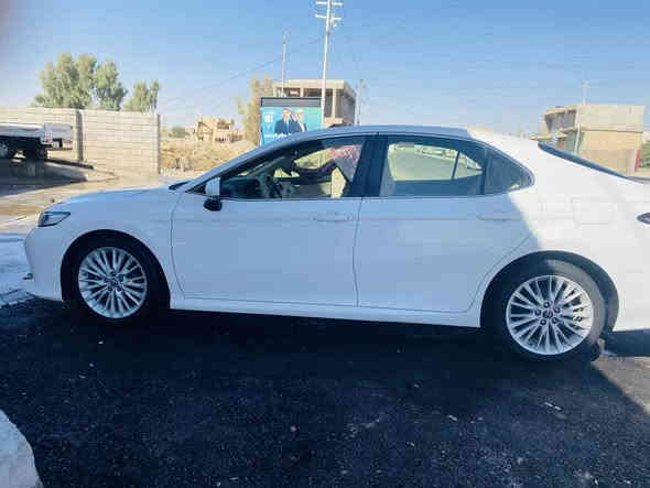 كامري 2020  LE   خليجي
بدون قطرة صبغ  بدون حادث

بيها بارد  خفيف  بالجاملغ  الايمن وخدوش بسيطة جداً
سونار مرفق مع الصور 
محرك  شرط
كير  شرط
كهربائيات  شرط
فحم صالنصة  كله  شرط
ماشية 81 الف كيلو متر 

وكالة او تحويل مباشر من الشرعي
السعر 222وبيها مجال قليل
بيع فقط واتشرف بيكم الجميع    

*********** 
***********
