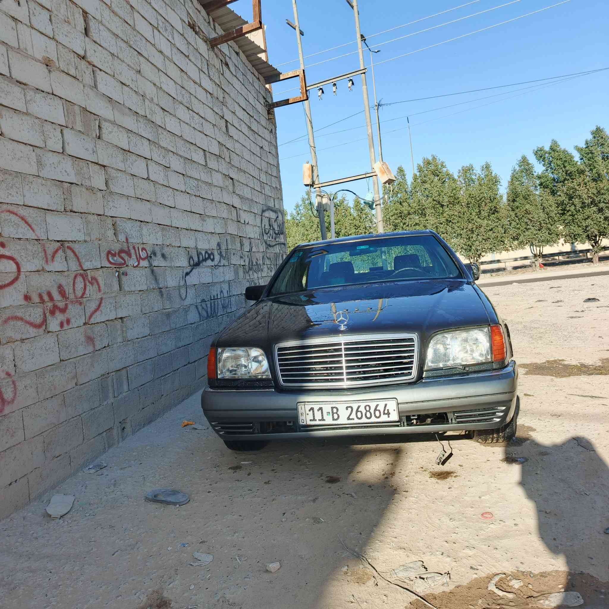 مارسدس شبح للبيع موديل ٩٢سياره بدون حادث فقط صبغ جماليه مكينه جديده ٦ تابوت حداديه جديده مكان نجف السعر ٨٥وبيها مجال ***********
***********
