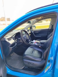 عندي سياره راف فور موديل 19 مراوس بكورلا موديل 21,22,23,24 واينطي فرق ...