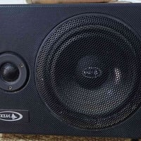 مضخم صوت • شاشة للفحص • سماعات ML15