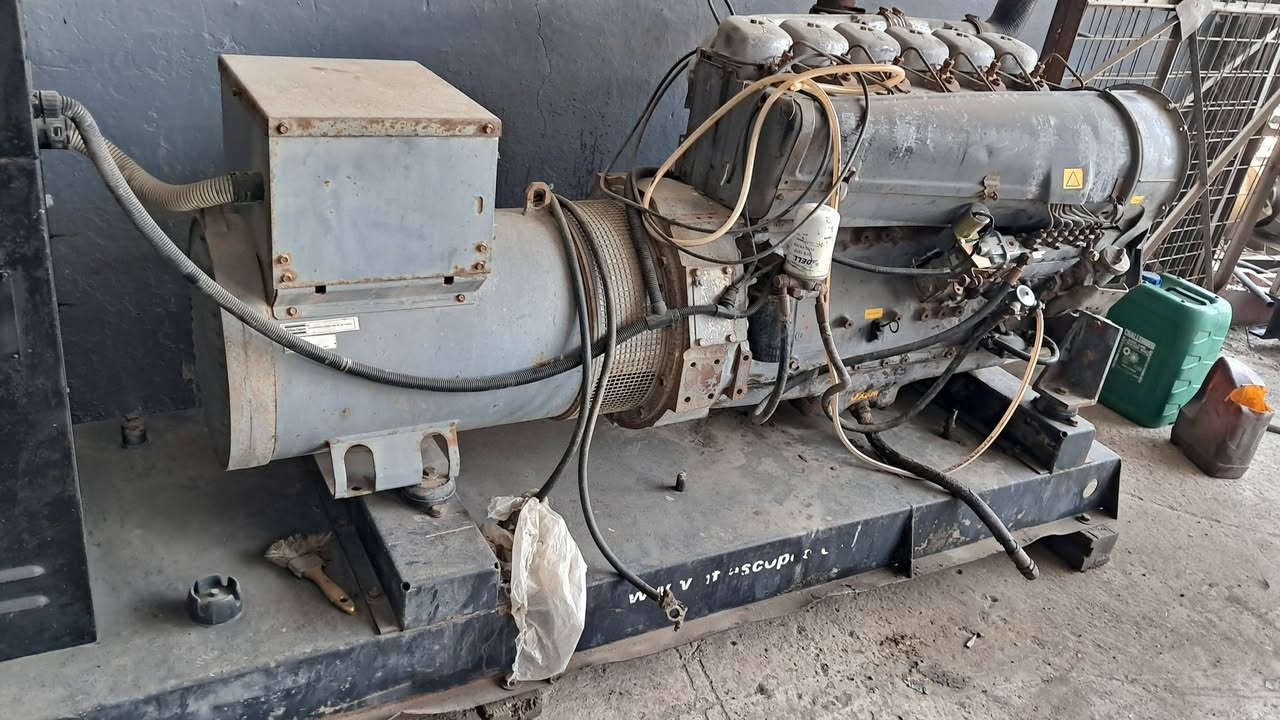السلام عليكم
دويتس ٦سلندر نوزل قلم بلاد توليد ٧٢،كي في اي للاستفسار ***********
