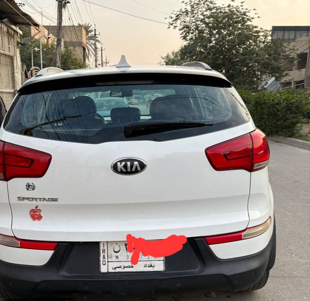 السلام عليكم للبيع سبورتج خليجي رقم بغداد فول موصفات بنراما بصمه كشن كهربائي محرك ٢٤٠٠  سياره جاهزه بدون اي نقص كير ومحرك جيد جدا السعر ١٦٠ اي إستفسار اتصال على ***********راعيها اني مكلف بل نشر
