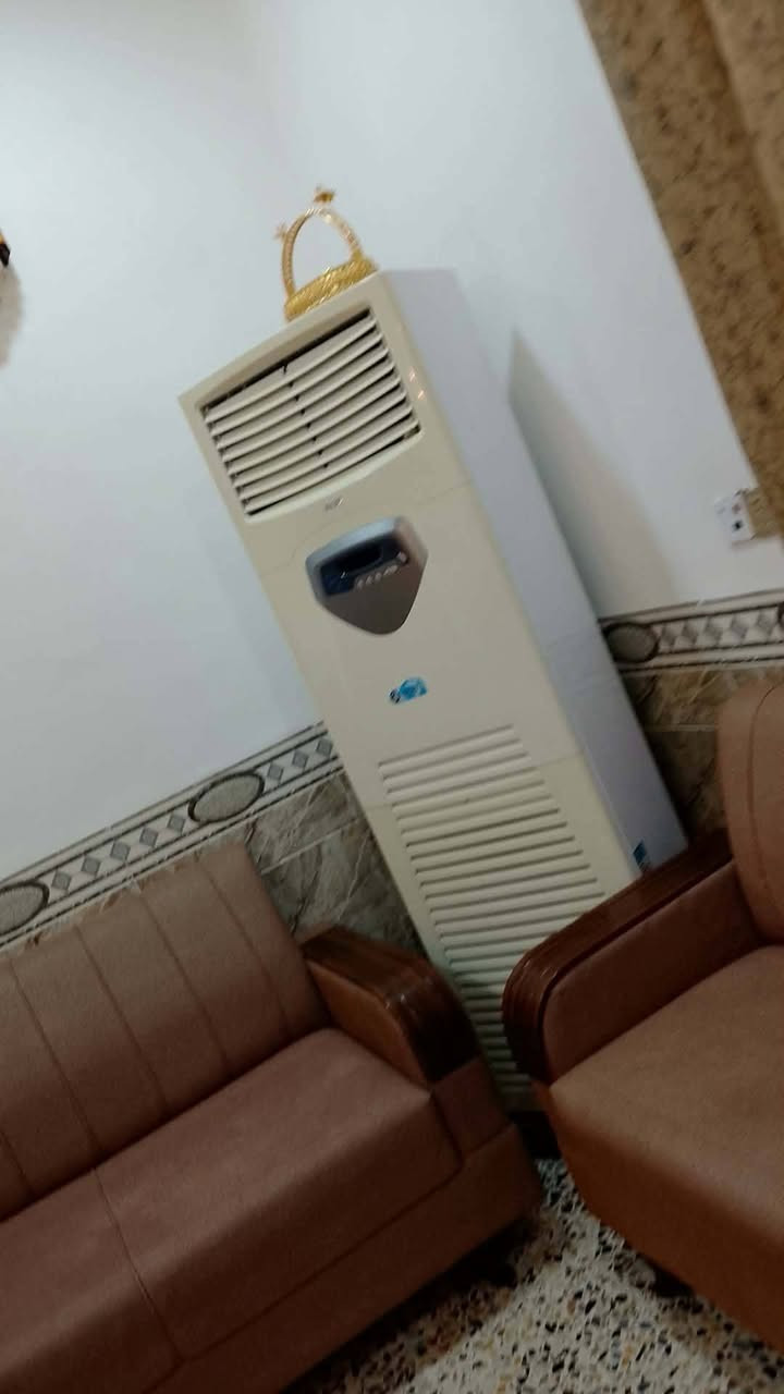 سبلت اواكس جديد نضيف استعمال قليل سبلت كنتوري السعر900


**إذا كنت صاحب هذا الإعلان وتريد حذفه لأي سبب، رجاءا أرسل رسالة إلى الدعم الفني**