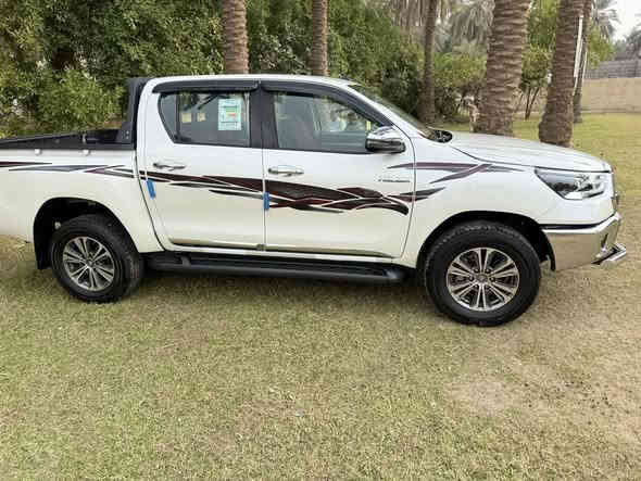 تيوتا هايلوكس موديل 2022 سعودي دبل سنترلوك وارد عبدالطيف جميل 
رقم اربيل 
فورويل 4*4
مكفوله كفاله عامه وسونار مرفق مع صور

ماشيه 68 الف 

الوقود(بانزين)

مواصفات 

1 بصمه 

2بصمه بالبواب 

3 حساسات خلفيه 

5 شاشه كبيره 

6 كامره خلفيه 

7 كير اوتو 

8 سبير مانازل 

9 قطعتين تبريد 

10 كشنات تدفئه تبريد 

12 اشاير بالمري +ترحيب 

العنوان بغداد ناحية الرشيد 

***********
