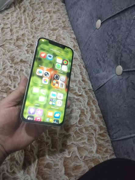 12 برو ماكس ذاكره 256 بطاريه 100 مبدل شاشه وبطاريه
فيس ايدي لا يعمل
مكفول من اي عطل ثاني ماعده الكامره بيها رجفه
كفاله من اي عطل ذاكره سعره حلو ومرتب
270 نهايته قفل
بغداد دوره
***********
