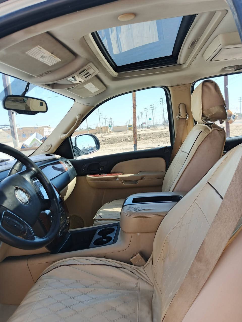 سلام عليكم من رخصت مدير الكروب سياره تاهو موديل 2007سياره كفاله 
مكاني البصره القرنه رقم بصره متوفر وتس وتصال ***********
