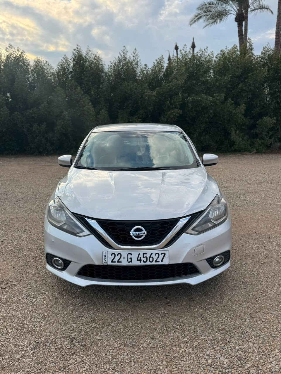 بالله
السلام عليكم
نيسان سنترا امريكي
موديل 2017
بيها صبغ 3وقطع ونص 

مواصفاتها :

بصمة ابواب
 بصمة تشغيل
 رادار امامي
 تحكم ستيرن
جام اوتو 
كروز سرعة
تبريد بيانو
حاكية
كامرة خلفية 
العنوان بغداد 
الشراي يتصل ***********
السعر 106
