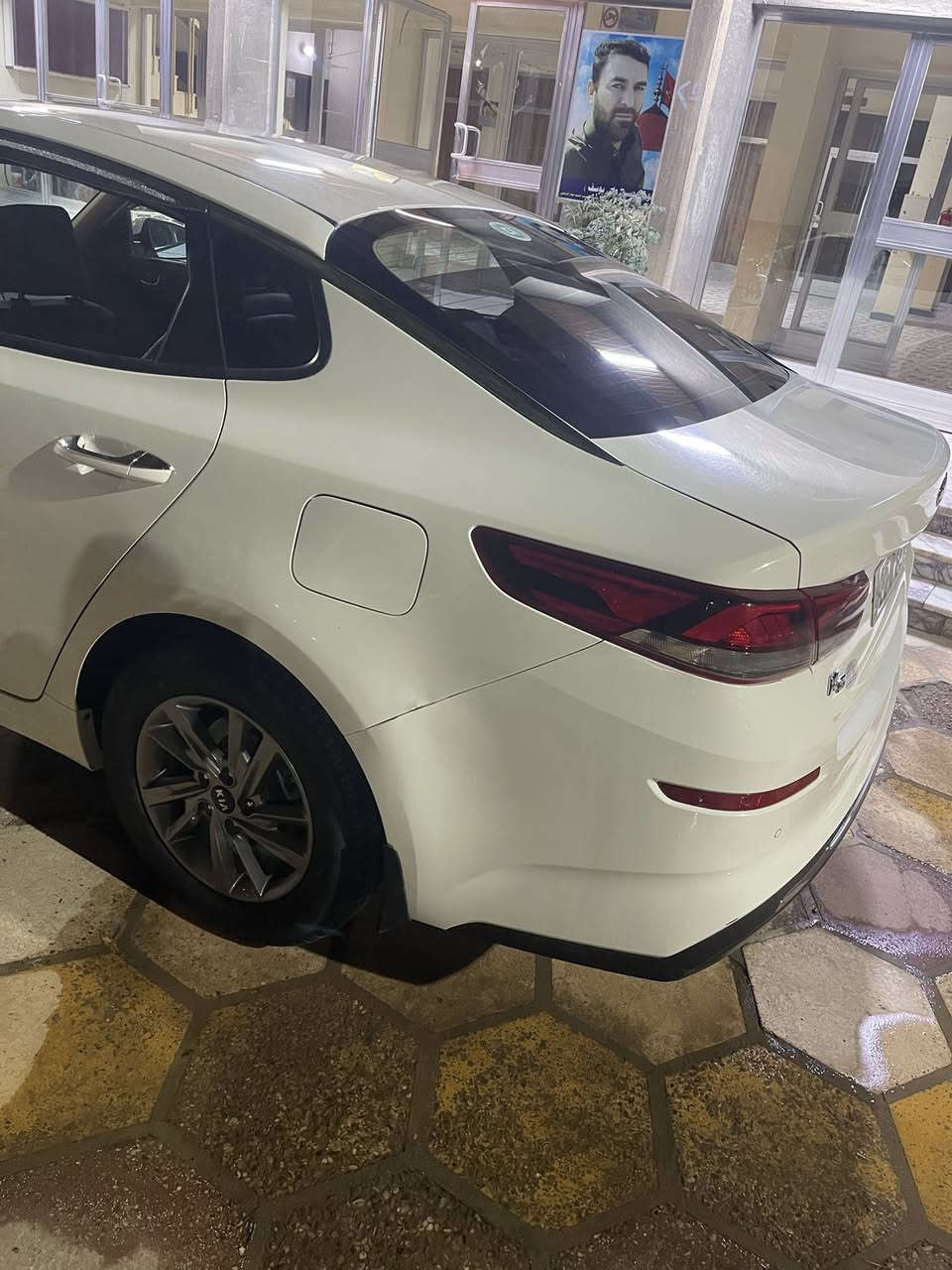 كيا k5 موديل 2022 وارد كوري
مكينه 2000 دوش  
السياره جديده ماشيه فقط 80 الف كيلو 
السياره غير مكفوله من الصبغ 
سعرها 160 وبيها مجال 
مكاني بصره كرمه علي 
رقمي ***********
