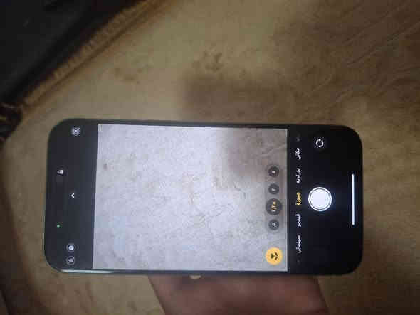 مرحبا ايفون 15 برو ماكس للبيع ذاكرة 256 الجهاز جداً نظيف ممفتوح ولا مصلح بطاريتة 88% الجهاز فقط الكامرة الخلفية وحدة من عدهم بيها فطر فقط لا اكثر شاصي الجهاز جداً نظيف ومابي شخوط وشاشة كذالك نظيفة وانطيك بي ضمان سعر 950 وبي مجال بسيط ***********
