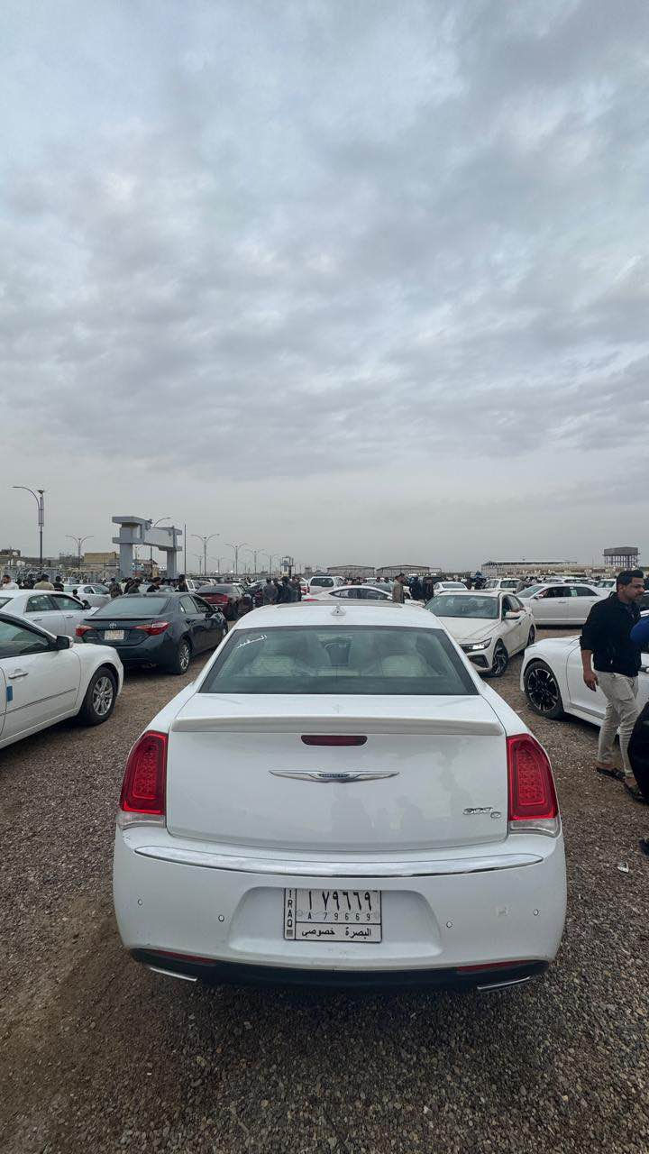 السلام عليكم اوباما300c 2017
فول مواصفات ماشيه ٣٣٠كم
السياره مكفوله من الضربه
والصبغ والغرق بيها تكحيل بسبب
الخياس كد اصبع السياره باسمي
تحويل مباشر السعر 250 وبيها
مجال حك الجيه جديده السياره
بديها نظيف مثل ما موضح
بالصور مكانها البصره
للاستفسار :*********** البصرة, العراق
