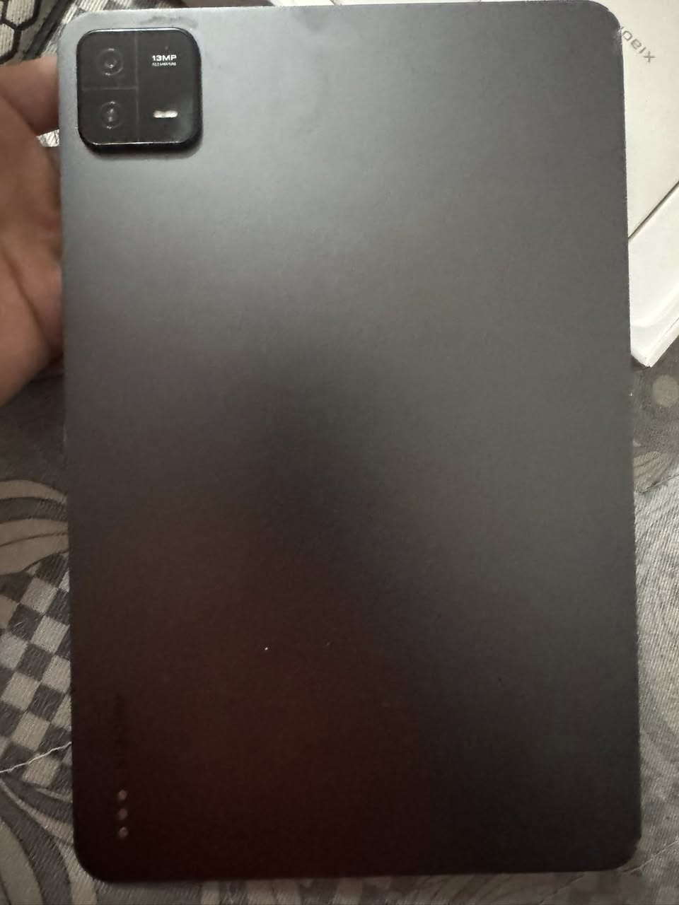 مرحباً شبابنا ، ايباد شاومي باد 6  للبيع كل غراض الباد موجودة من شاحنة وكارتونة وكفر وياه عمر استخدام الجهاز ٧ اشهر 
للتواصل *********** وحياكم الله 

هذه أهم مواصفات جهاز Xiaomi Pad 6 👇

📱 الشاشة
 • الحجم: 11 إنش
 • الدقة: 2880 × 1800 (2.8K)
 • النوع: IPS LCD
 • معدل التحديث: 144Hz (سلس جداً)
 • السطوع: 550 nits
 • حماية: Corning Gorilla Glass 3  ￼

⚙️ المعالج والأداء
 • المعالج: Qualcomm Snapdragon 870
 • المعالج الرسومي: Adreno 650
 • مناسب للألعاب الثقيلة والتطبيقات القوية.  ￼

💾 الذاكرة والتخزين
 • RAM: 8 
الذاكرة 256
