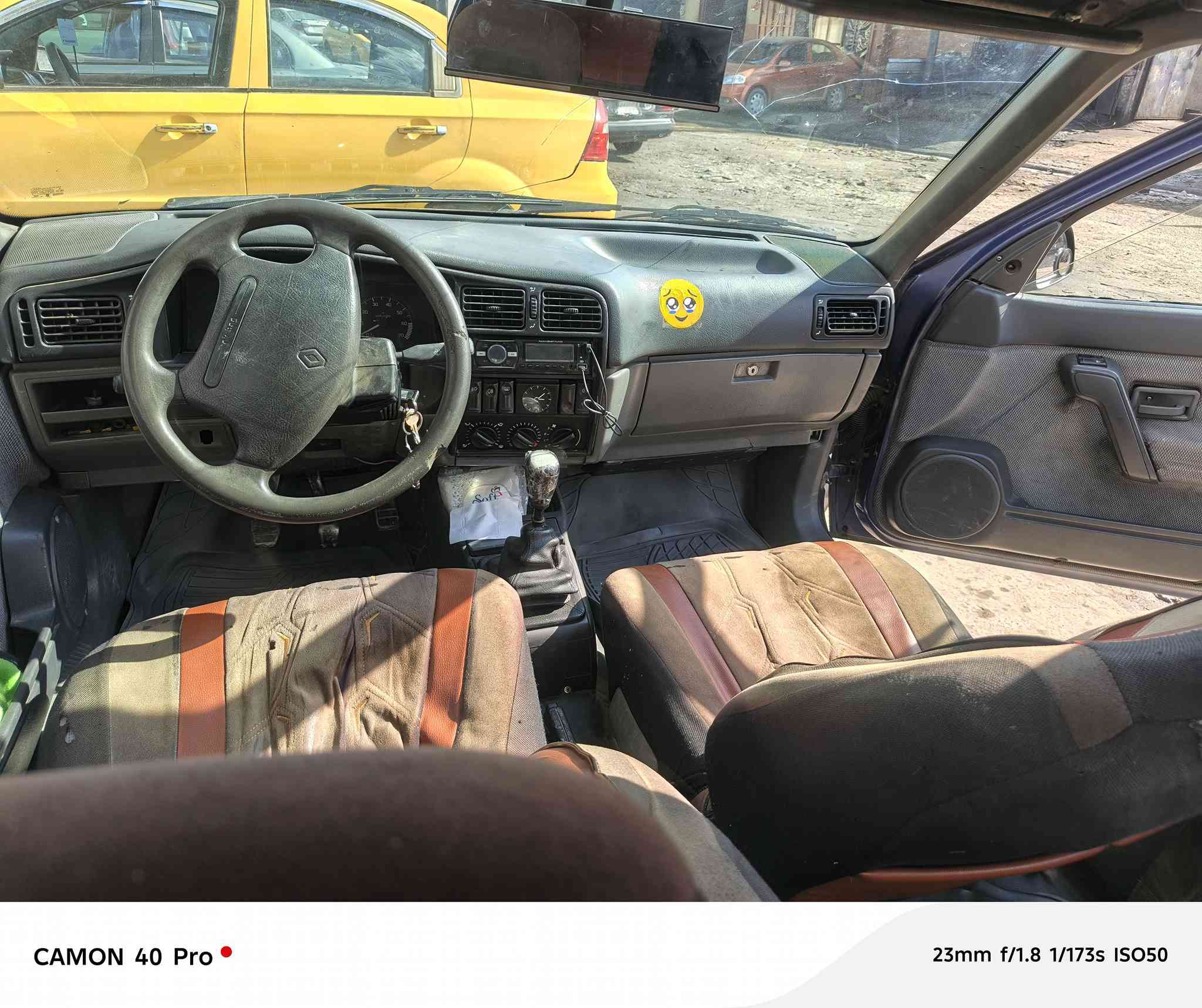 رينو موديل 94 رقم نينوه شرط لتحويل ابيعك بس تحويل كاربون بانزي محرك كير خير من الله طخم تايرات جداد باتري جديد منضومت تبريد كامله بس لكمبريسر عاطل اسعر 26 وبيها مجال لطيبين ***********
