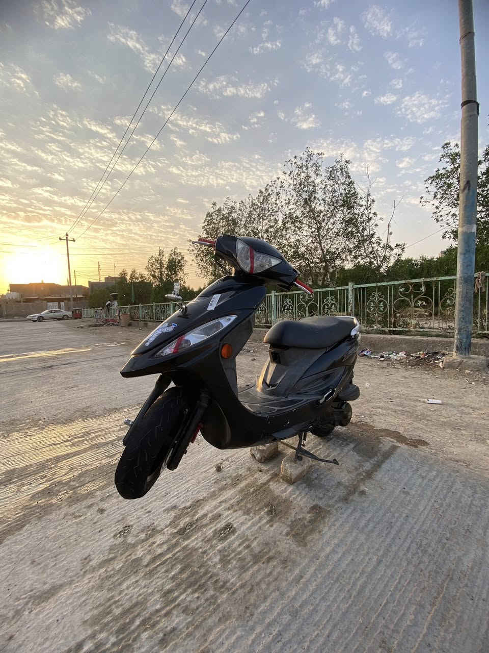 للبيع دراجه جي فور نضيفه وبسعر مناسب 450وبيه مجال  ‭٠٧٨٨ ٣٢٢ ٧٣٧٧‬
