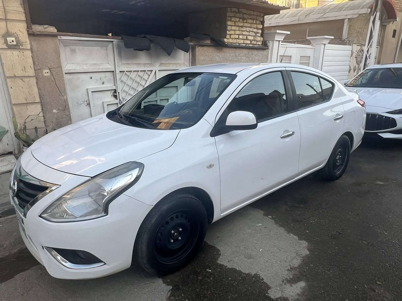 صني هندي 2021 
صبغ قليل جاملغ امامي وخلفي فقط 
السعر 105 وبيه مجال 
تواجد النجف للتواصل على الرقم ***********
