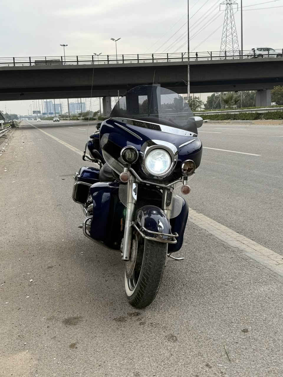 السلام عليكم
ياماها رويال ستار 2007  مكينة 1300 بدون رقم دواجة جاهزة من كلشي ماكملة مكملة نقصها فقط الكشن الخلفي والمسجل مالها شغال بس ما يربط عالتلفون اعتقد الاواكس مالة وكف 

السعر 28 ورقة  

مكاني بغداد حي الجامعة    

***********
