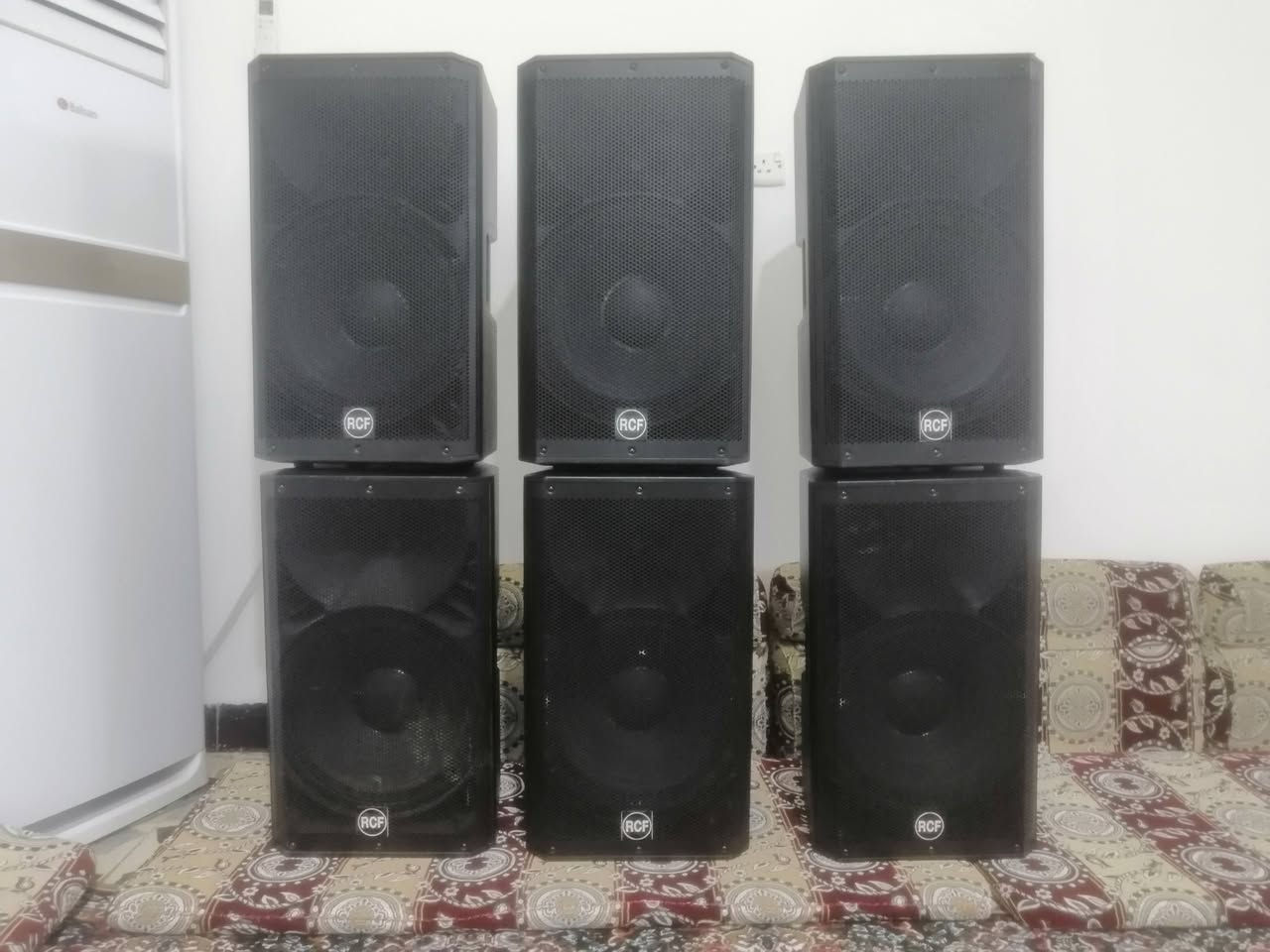 سستم صوت كامل كوبي درجه أوله
جهاز داينكورد الف جيل الثالث مكفول لا يفصل ولا يخمد
٦ سماعات ارسي اف ٩١٥ كوبي  درجه أوله ونقاوه ودفع
بور ياماه ابو ٧٠٠٠ مايفصل ولا يخمد
سستم َايرات كامل وياهن
***********
موجود واتساب وفيس
مكاني #_السماوه
