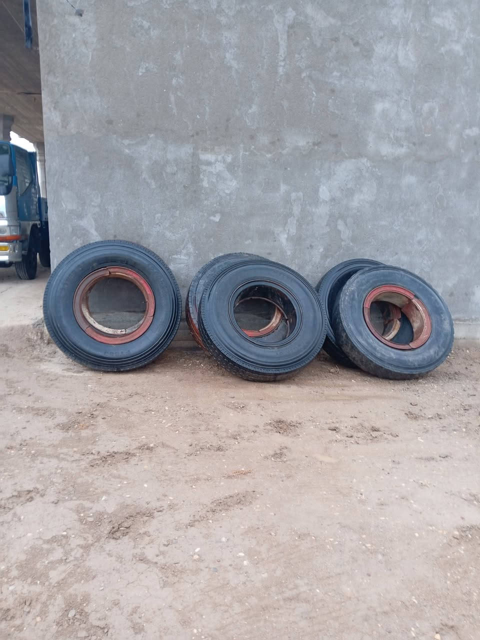 3 زواج 24قطع   مروس 22
للاستفسار على هذا الرقم
***********
