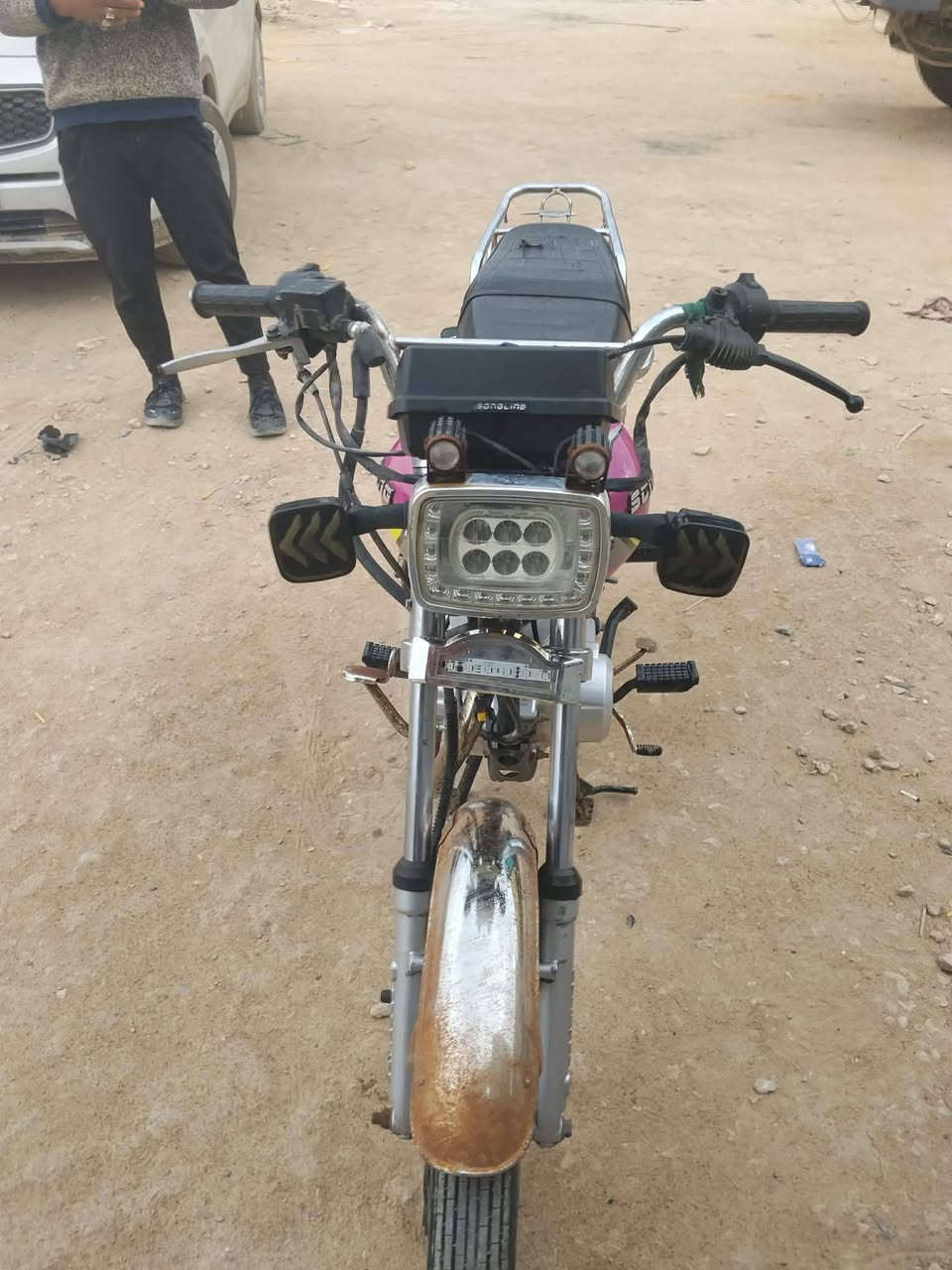 سلام عليكم دراجه تايكر موديل 24البيع مكفوله مكينه مامفتوحه كهربايات كامله درجه مال جناي درجه كلك ***********
