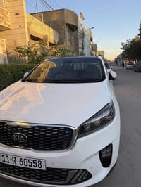 سورنتو موديل ٢٠٢٠ماشيه٦٥الف مثل ما موضح بل صور فول رقم بغداد باسمي الس...