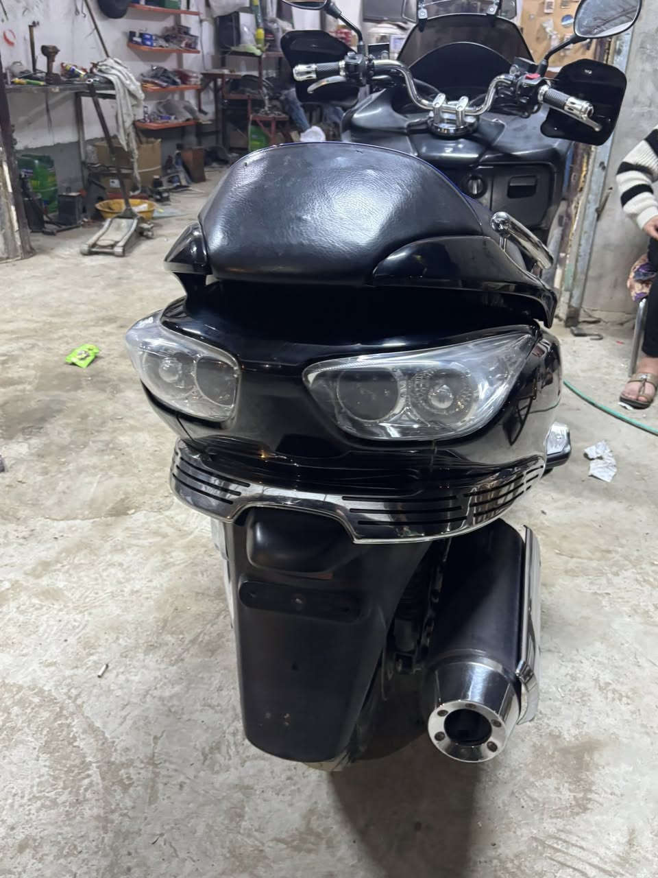 ‏سلام عليكم فورزا صفر ثمانية عمي بلاديةمكفوله كفالة عامة جيب فيتر وتعال افحص وراق موجوده سعرهي 1350 بيهي مجال مكاني قرب بوابة بغداد 
قرب مطعم سامان السياحي ￼ اي ستفسار اتصل ودلل ***********
