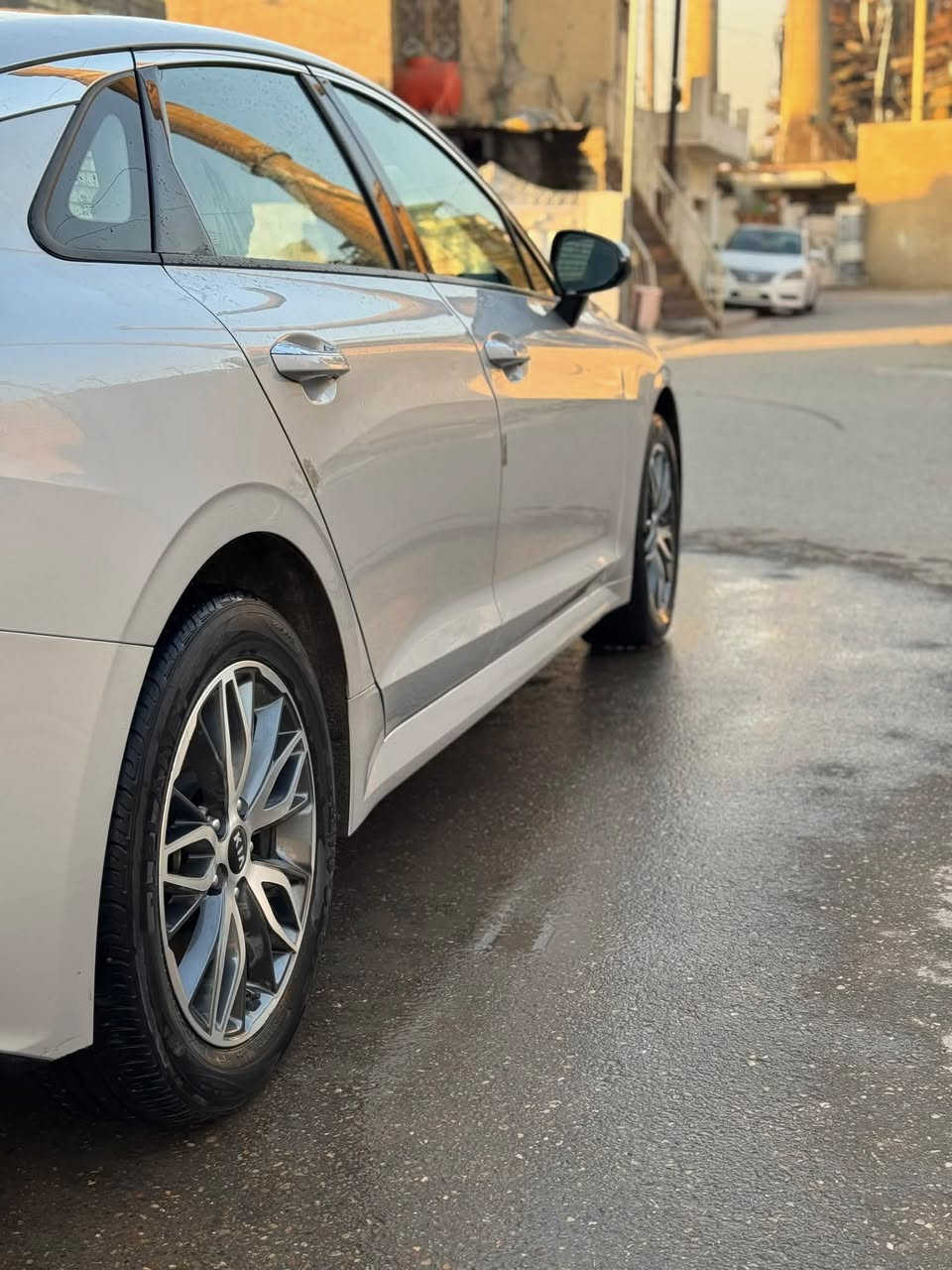 كي فايف خليجي موديل ٢١ شماليه باسمي بانوراما فول اله تقريباً هواي مواصفات @ مكفوله من البارد والصبغ مجرد تلحيضات بسيطه للاستفسار الاتصال ع الرقم *********** او الخاص السعر ١٨٠ ورقه مكانهه بغداد الكرخ
