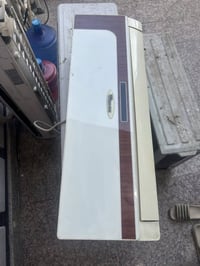 جنرال • ١ طن • مستخدم قليل