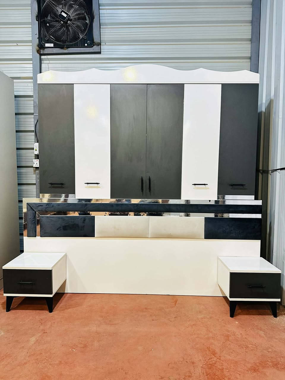 غرفه نوم تركي اخت جديد  💗نظافه 100ب100
#6قطع 💗ب500💗توصيل وشد مجاني بغداد 
#يوجد.انواع الغرف خاص


**إذا كنت صاحب هذا الإعلان وتريد حذفه لأي سبب، رجاءا أرسل رسالة إلى الدعم الفني**