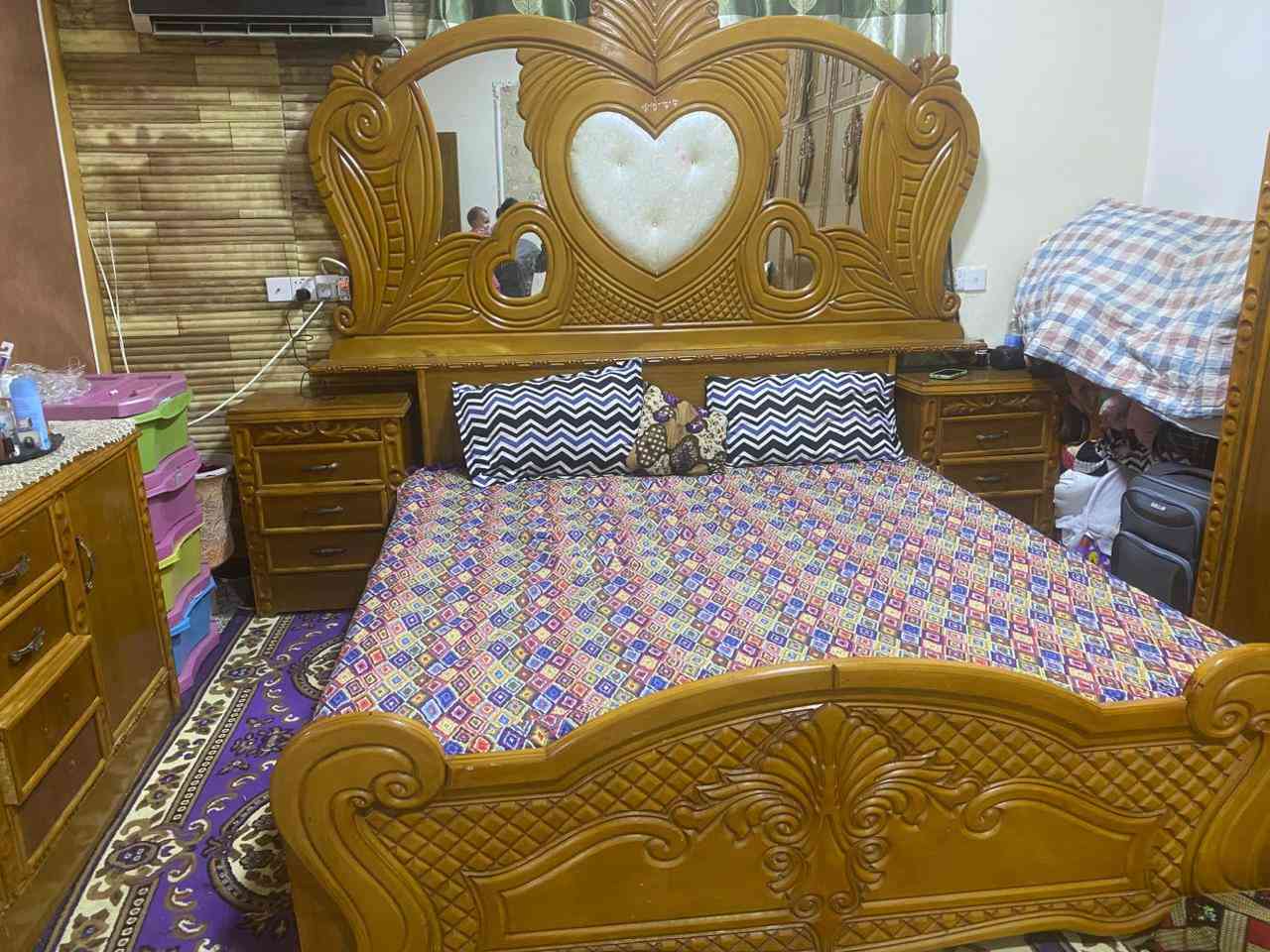 متوفر للاستفسار ***********
