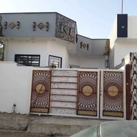 دار للبيع • القوسيات حي الزيتون • ١٥٠م